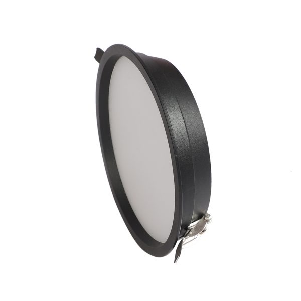LEARC aluminium die cast powder coated black finish 18 watt LED down light with Bridgelux LED and Philips driver TR1702